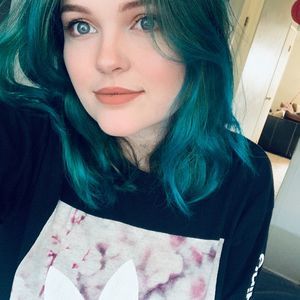 Meet your Posher, Lex